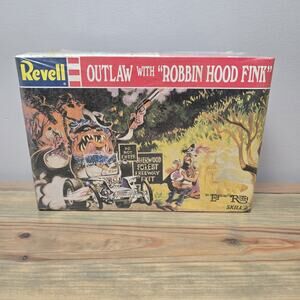 Revell Model Outlaw with Robbin Hood Fink NEW